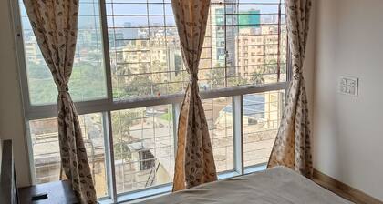 Cozy private room for homely stay near Airport