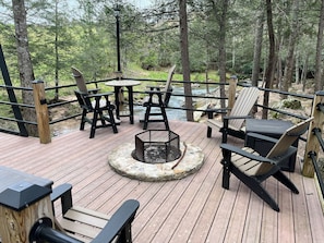 Terrace/patio - Paradise Valley private with a Romatic Stream (Dahlonega)