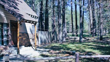 Family Villa, 2 Bedrooms | Garden view