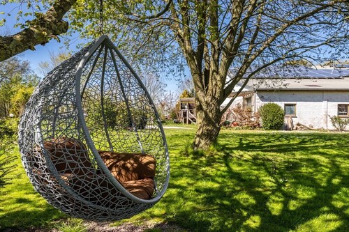 Haevn by the Sea Retreat, Apartment Bergkristall