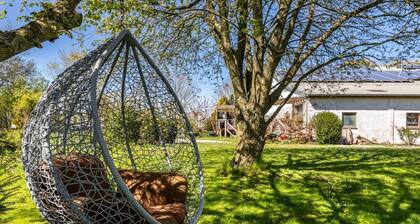 Haevn by the Sea Retreat, Apartment Bergkristall