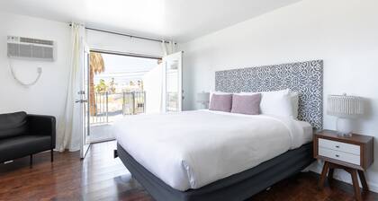 C1- Desert Living - Perfect View