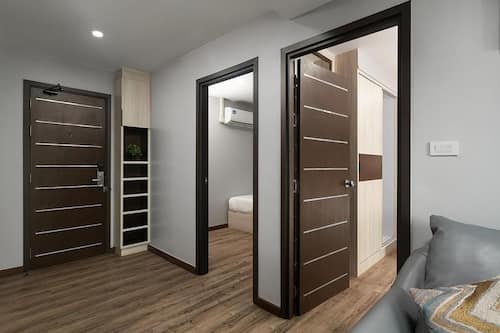 Family Room | Minibar, in-room safe, desk, free WiFi