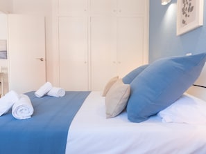 2 chambres, accès à Internet, literie fournie