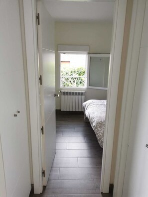 2 chambres, lit parapluie, Wi-Fi gratuit, draps fournis