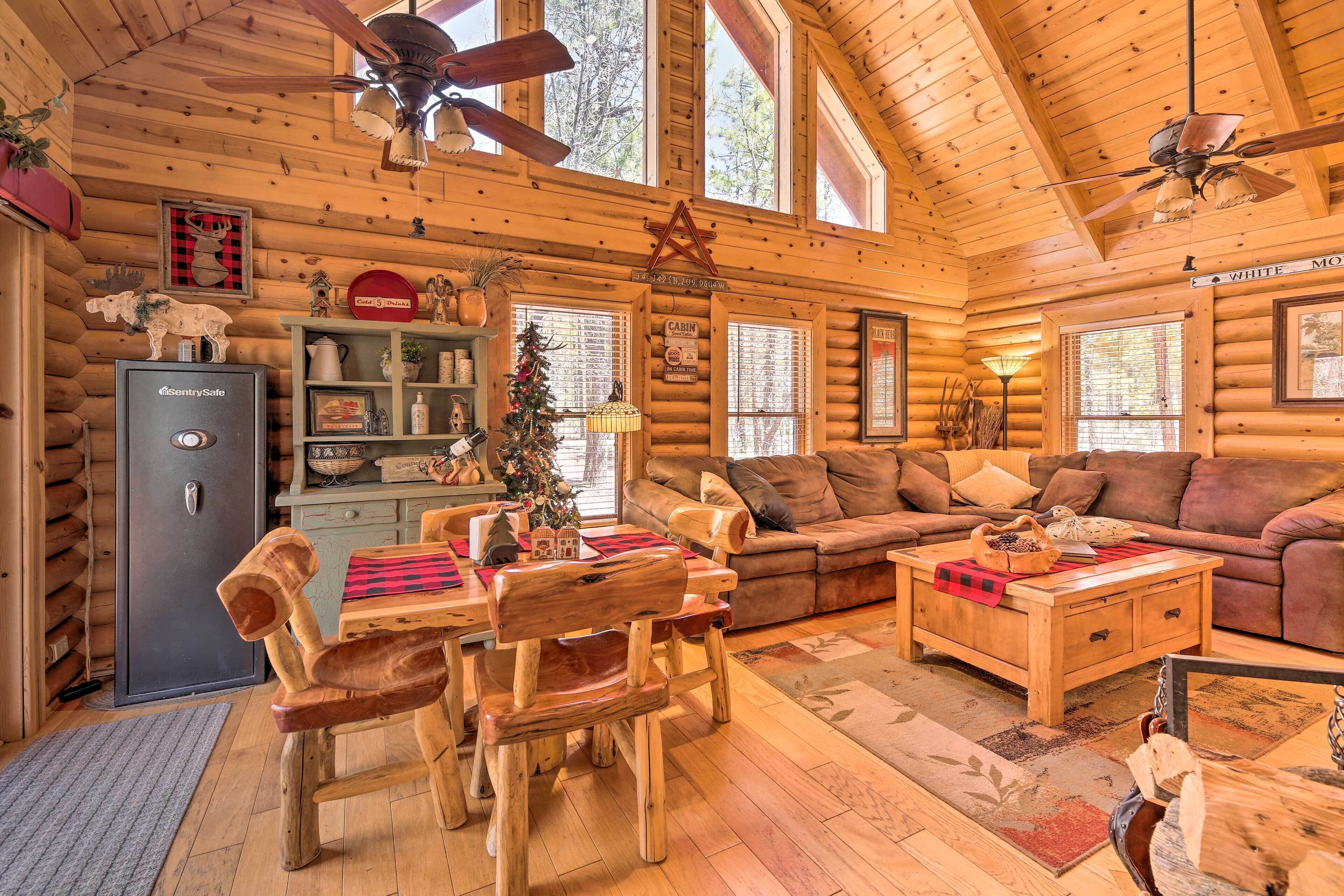 TV, fireplace, DVD player