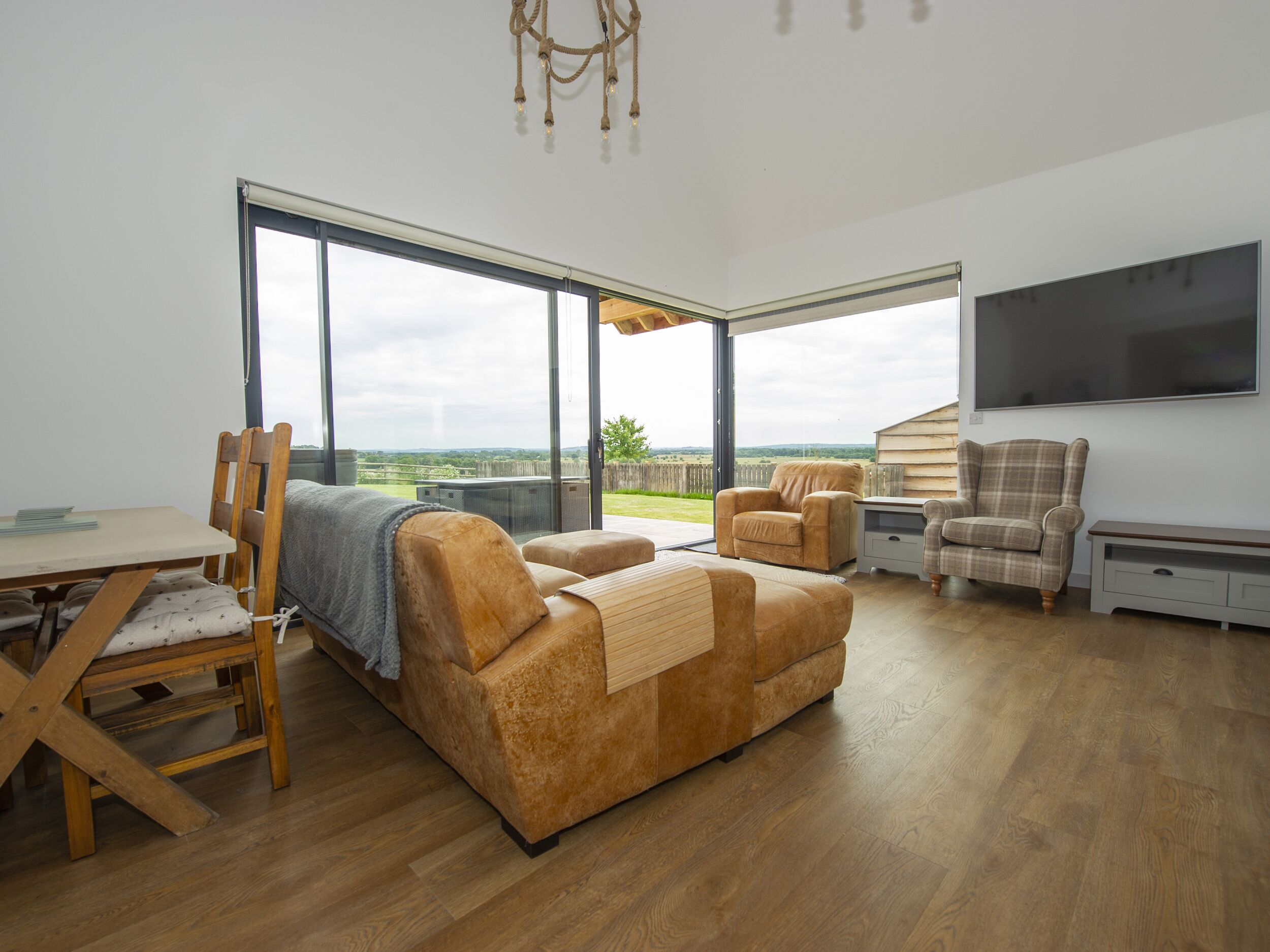 Owl Lodge, Family Friendly, With Hot Tub In Wedmore - Cheddar