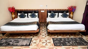 Family Room | Free WiFi
