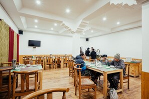 Restaurant - Nubra Eco Village (Leh)
