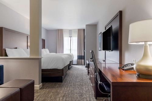 Comfort Suites Paducah Mall Area