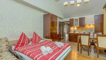 Family Apartment, 1 Bedroom, Balcony, Mountainside (Pool Villa Silva Marija - App 206) | 1 bedroom, laptop workspace, free WiFi, bed sheets