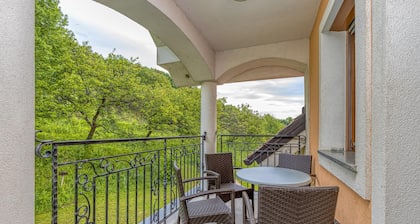 Pool Villa Silva Marija - App 206