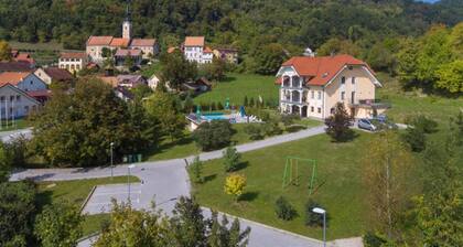 Pool Villa Silva Marija - App 206