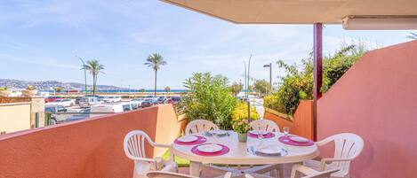 Restauration en plein air