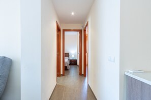 2 slaapkamers, een strijkplank/strijkijzer, gratis wifi
