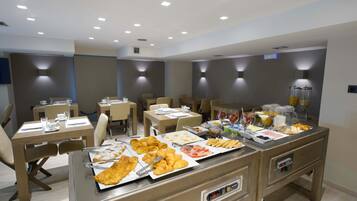 Dagelijks ontbijtbuffet inbegrepen