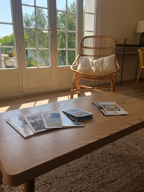 Interior - Renovated 3-star house of 60 m2 with large enclosed garden (pets welcome). (Noirmoutier-en-l'Île)