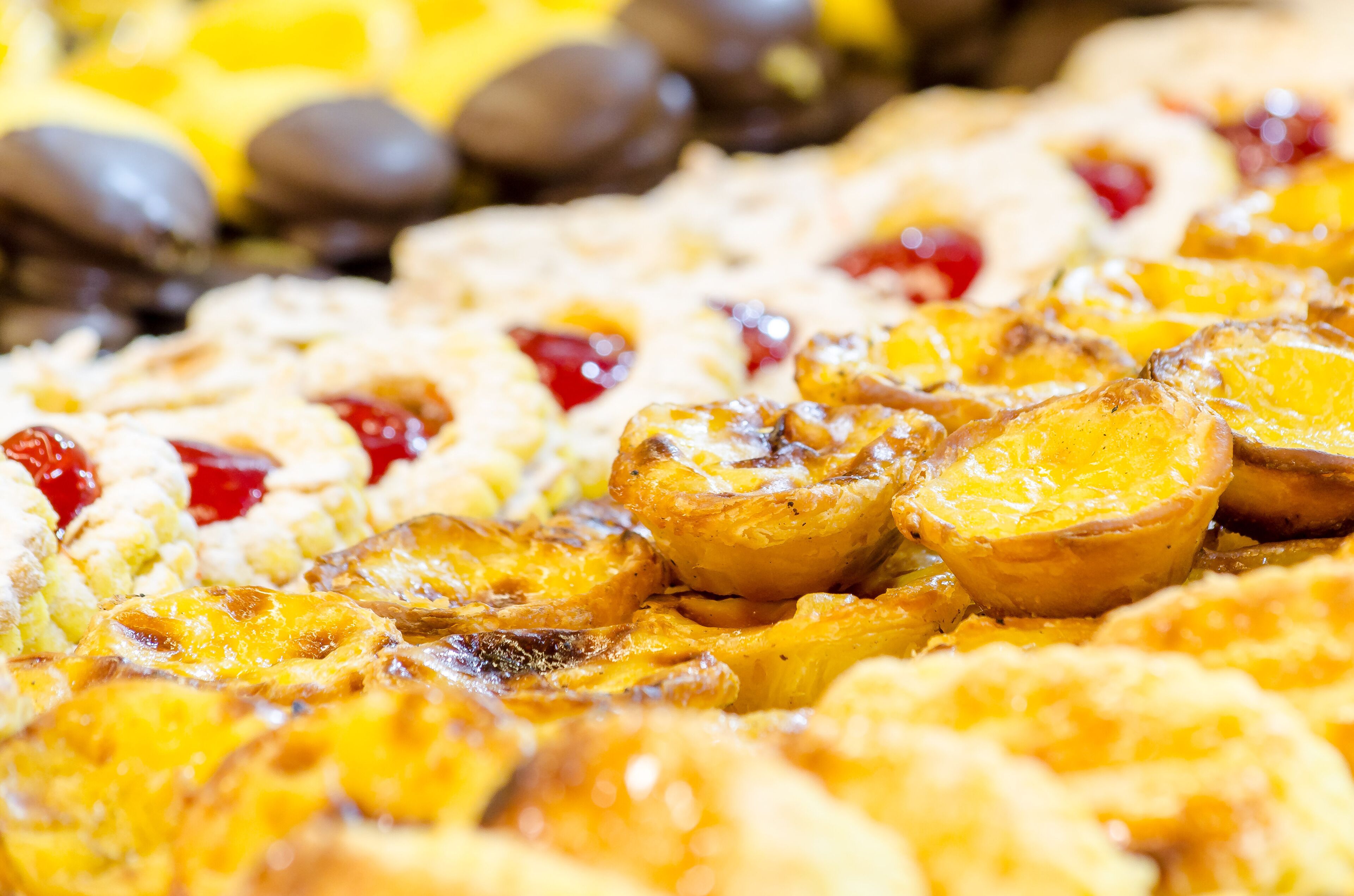daily buffet breakfast (eur 15 per person)