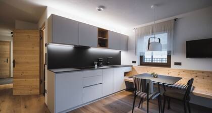 Apartment 'Nature Baum' with Mountain View, Terrace & Wi-Fi