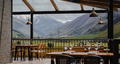 Suatis Resort Kazbegi