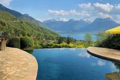 Talloires Infinity Villa