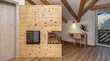 Deluxe-Zimmer | Zimmersafe, kostenloses WLAN, Bettwäsche