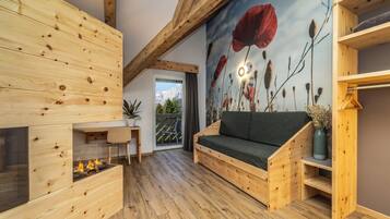 Deluxe-Zimmer | Zimmersafe, kostenloses WLAN, Bettwäsche