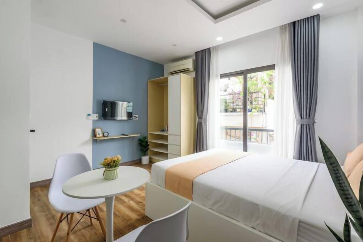 1 dormitorio, escritorio, wifi gratis y ropa de cama