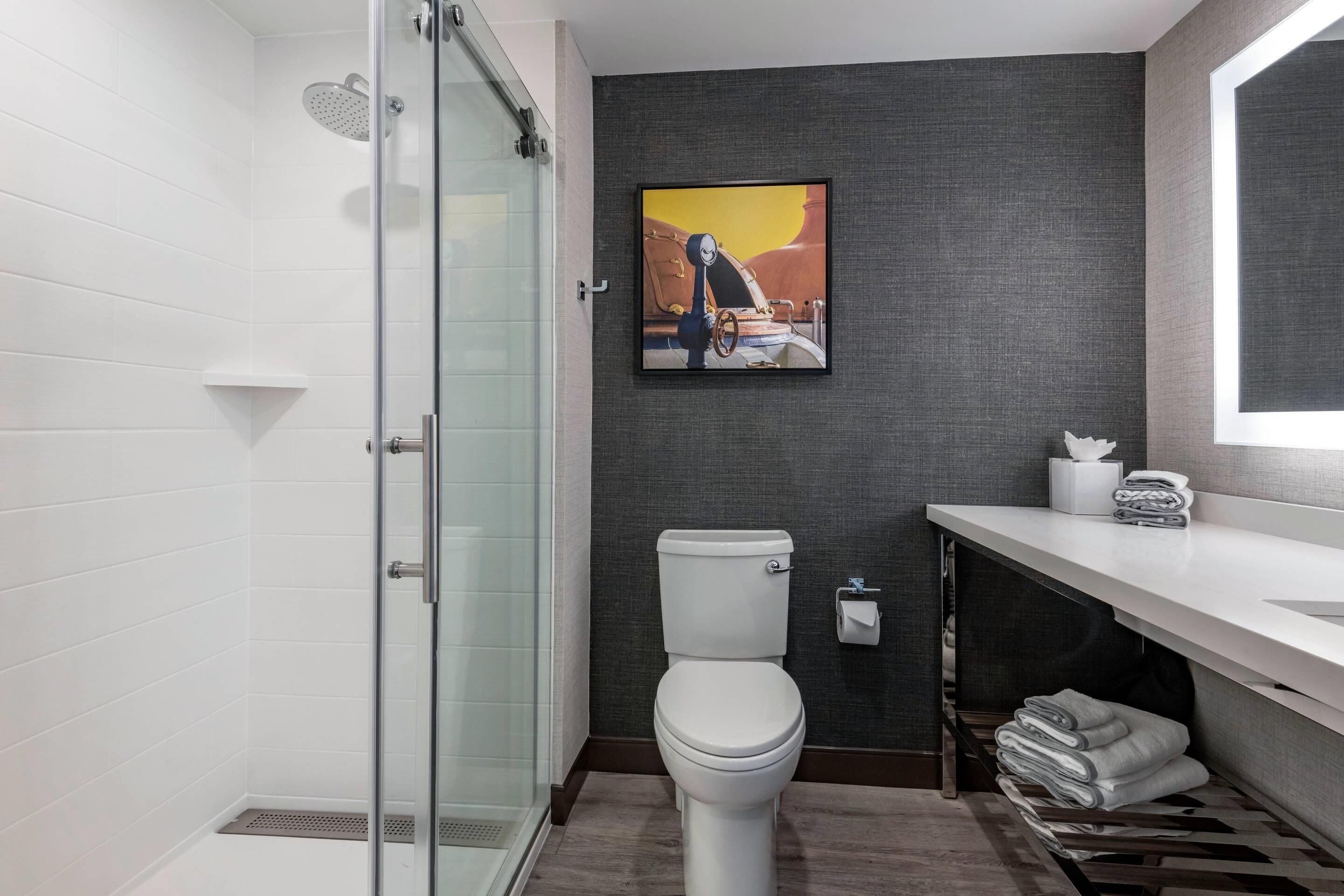 1 bedroom, in-room safe, desk, laptop workspace