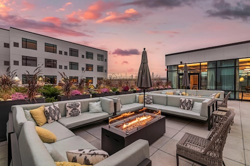 Cambria Hotel Portland Downtown-Old Port