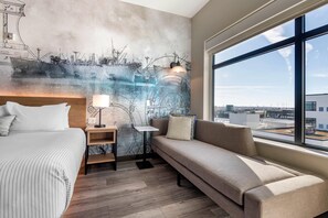 1 habitación, caja de seguridad en la habitación y escritorio 