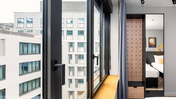 One Bedroom Apartment (Twin)