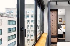 One Bedroom Apartment (Twin)