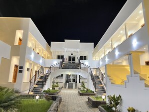 Exterior - Shalom City Hotel (Garoua)