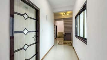 Lorong