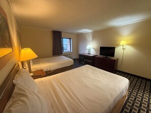 Standard Room, 2 Queen Beds, Non Smoking - Norwood Inn & Suites by BlissPoint Post Rd Indianapolis (Indianapolis)