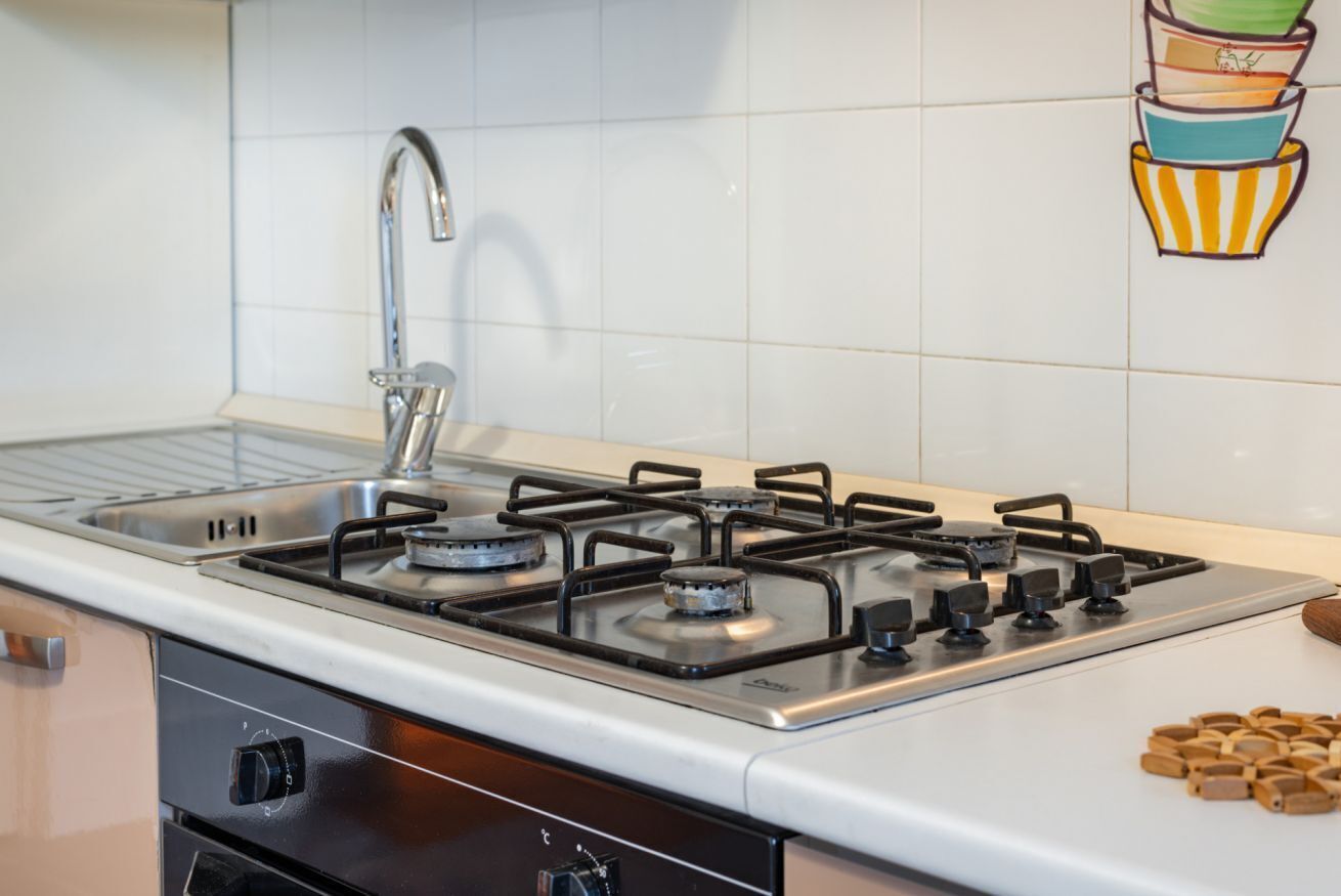 Fridge, oven, stovetop, toaster