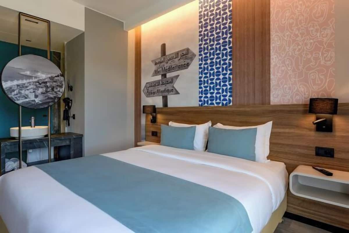 Premium bedding, minibar, desk, laptop workspace