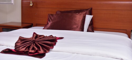 New Zebra Hotel; Kigali Rwanda - Kiyovu