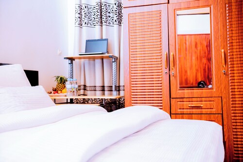 New Zebra Hotel; Kigali Rwanda - Kiyovu