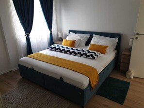 1 Schlafzimmer, Schreibtisch, Bügeleisen/Bügelbrett, kostenloses WLAN