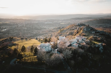 Le Hameau privé