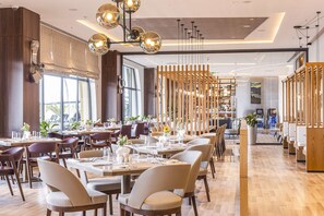 Restaurant - Hilton Garden Inn Samarkand Afrosiyob (Samarkand)