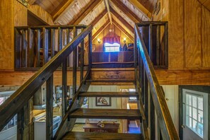 Cabaña, 1 habitación, para no fumadores, vista al río | Decoración personalizada, muebles diferentes y wifi gratis 