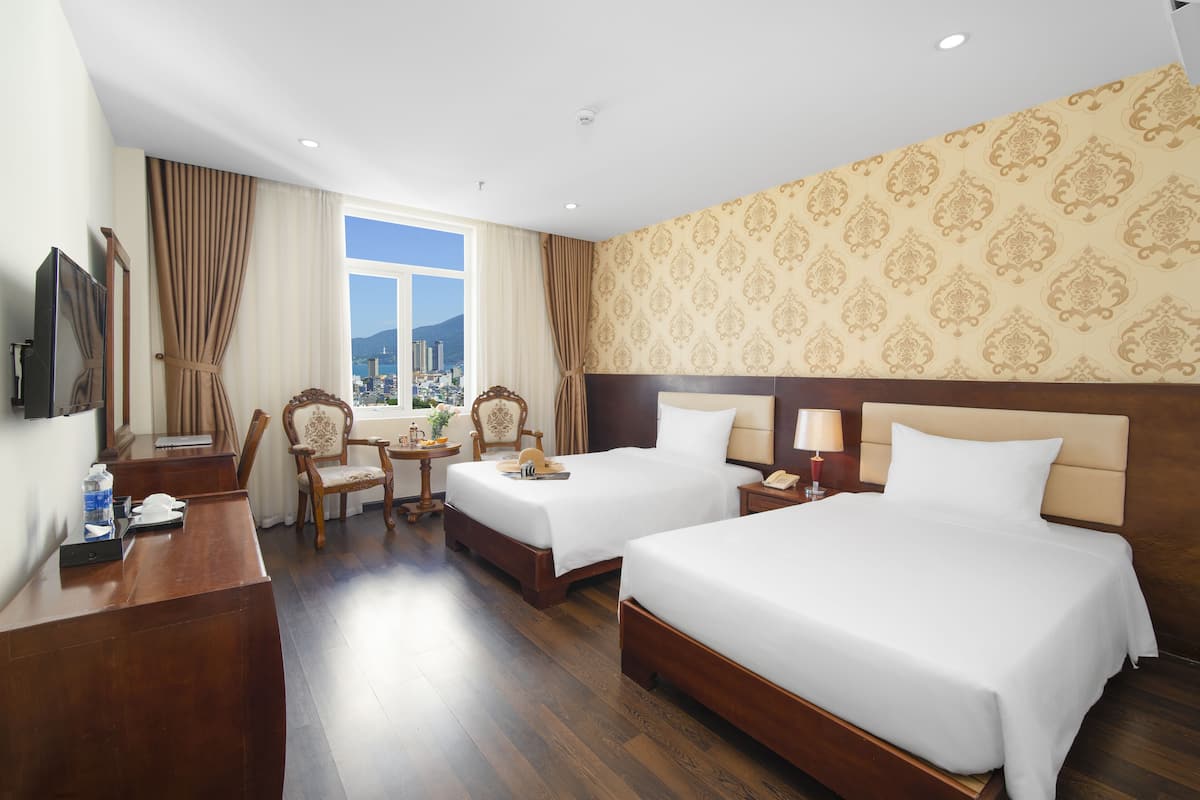 1 bedroom, minibar, iron/ironing board, bed sheets