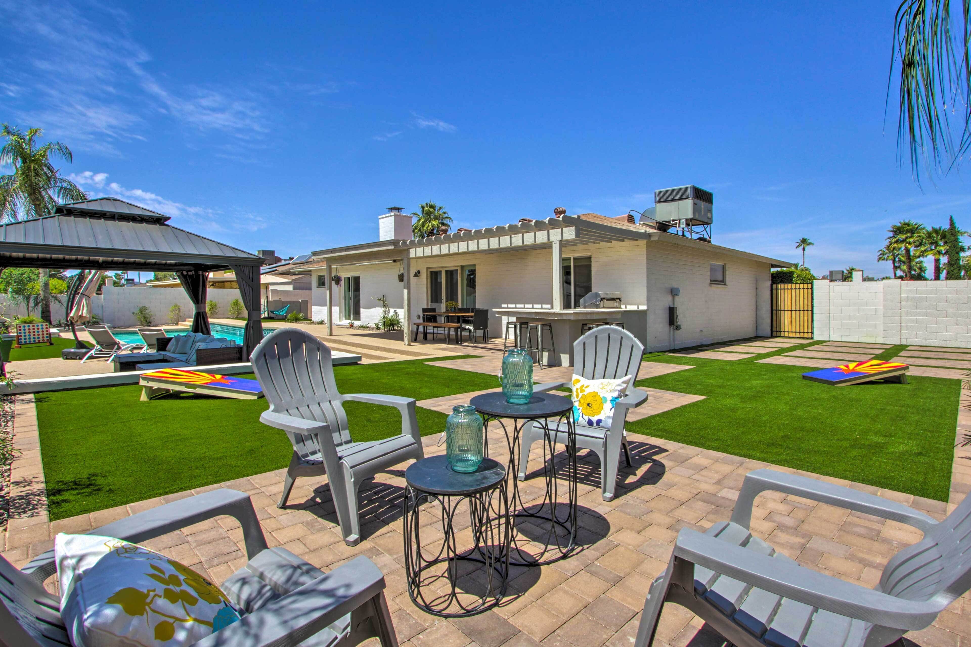 Pet-Friendly Scottsdale Oasis w/ Pool & BBQ!