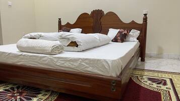 6 dormitorios, escritorio, tabla de planchar con plancha y wifi gratis