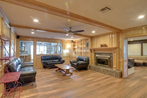 TV, fireplace, offices, printers