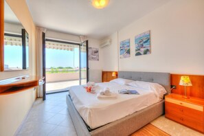 1 bedroom, free WiFi, bed sheets - Kristall Lago Pool View (Desenzano del Garda)