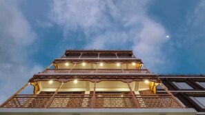 Front of property - Hotel The Kaiser Palace (Kargil)